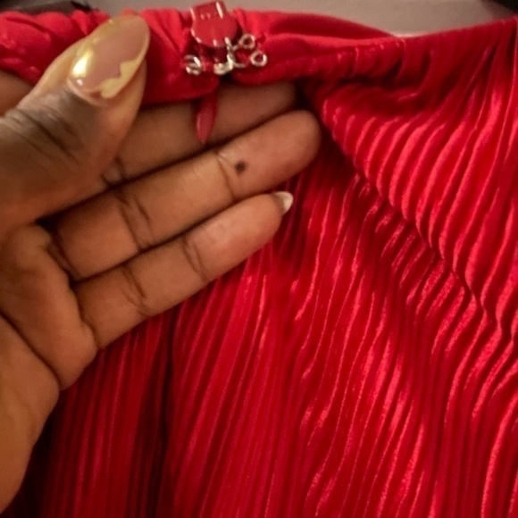 Badgley Mischa Pleated Shift Dress - Picture 5 of 9